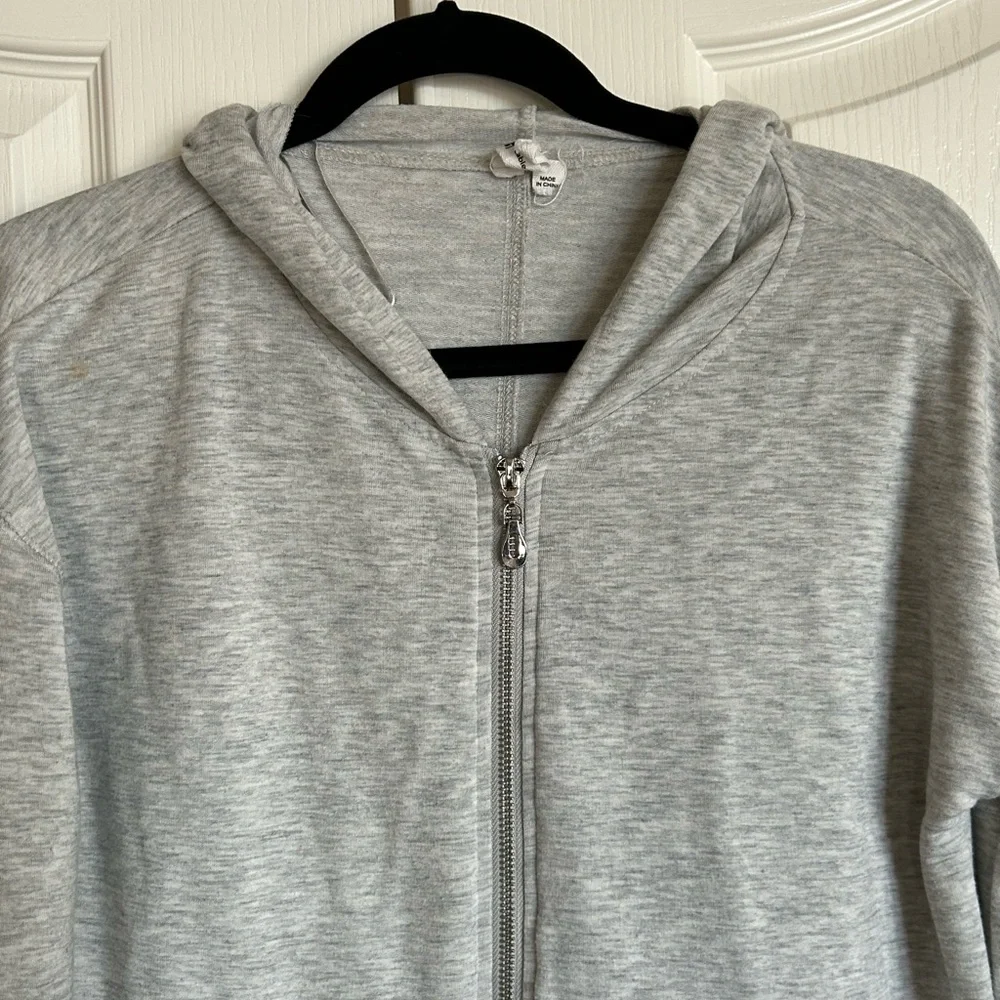 Cable & Gauge gray viscose blend kangaroo pocket hoodie size medium - Picture 8 of 12